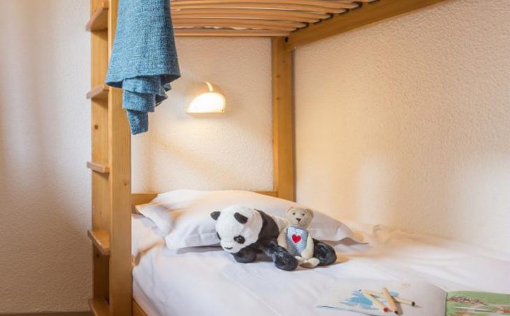 Les Sentiers du Tueda, Meribel, Bunk Bedroom